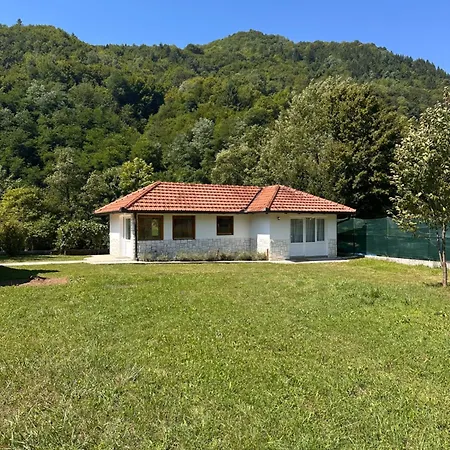 Apartmán Oaza Vrbas - Riverside *